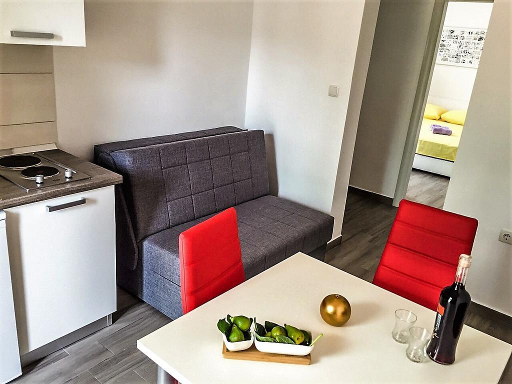 Apartments J&K Poljica  Εξωτερικό φωτογραφία