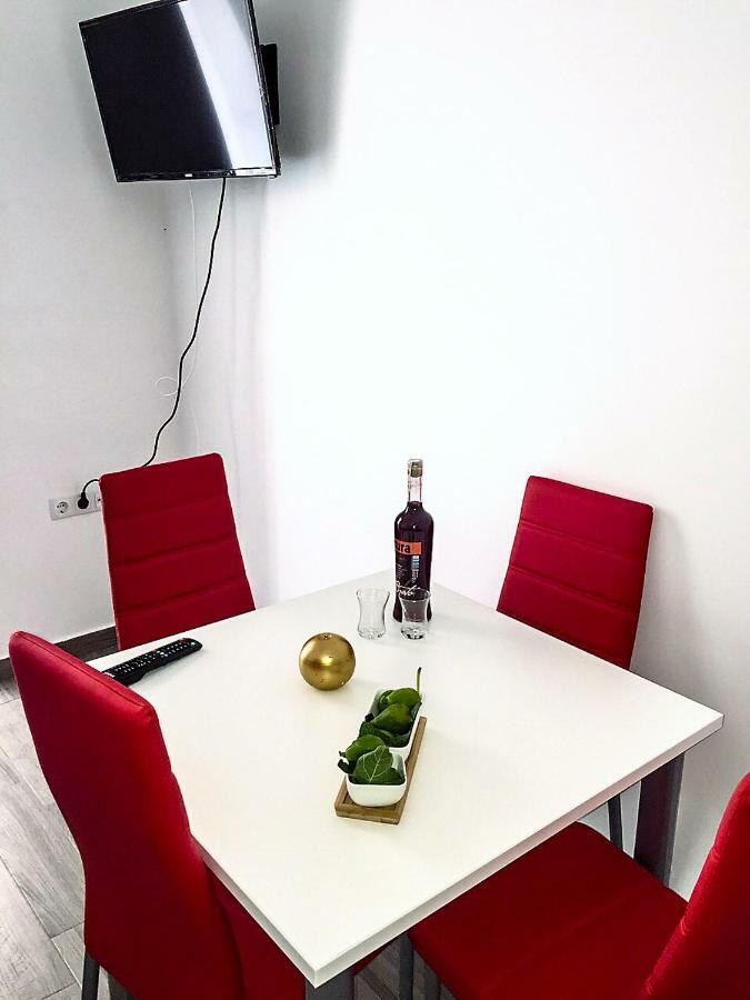 Apartments J&K Poljica  Εξωτερικό φωτογραφία
