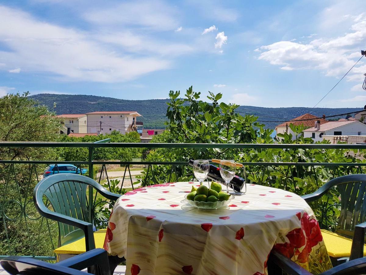 Apartments J&K Poljica  Εξωτερικό φωτογραφία